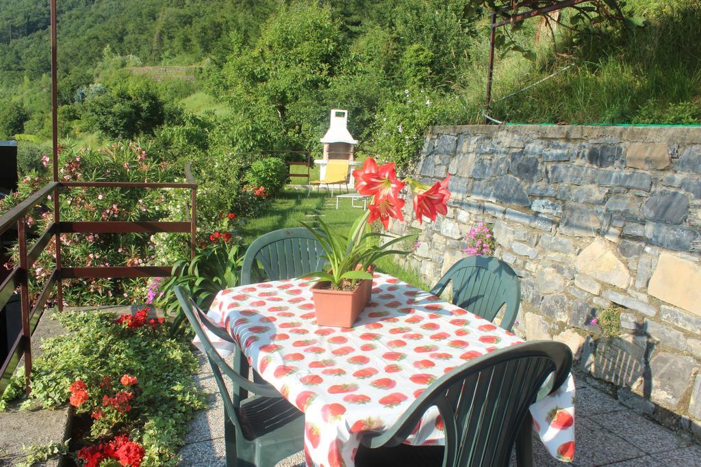 Bellavista Garden And Flowers Varenna Exterior photo